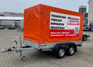 Vermietanhänger mit Plane